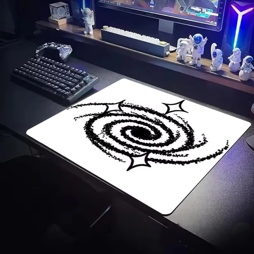 Swirling Black Hole YUME Tempe - Tech Desktop Accessories recension och pris