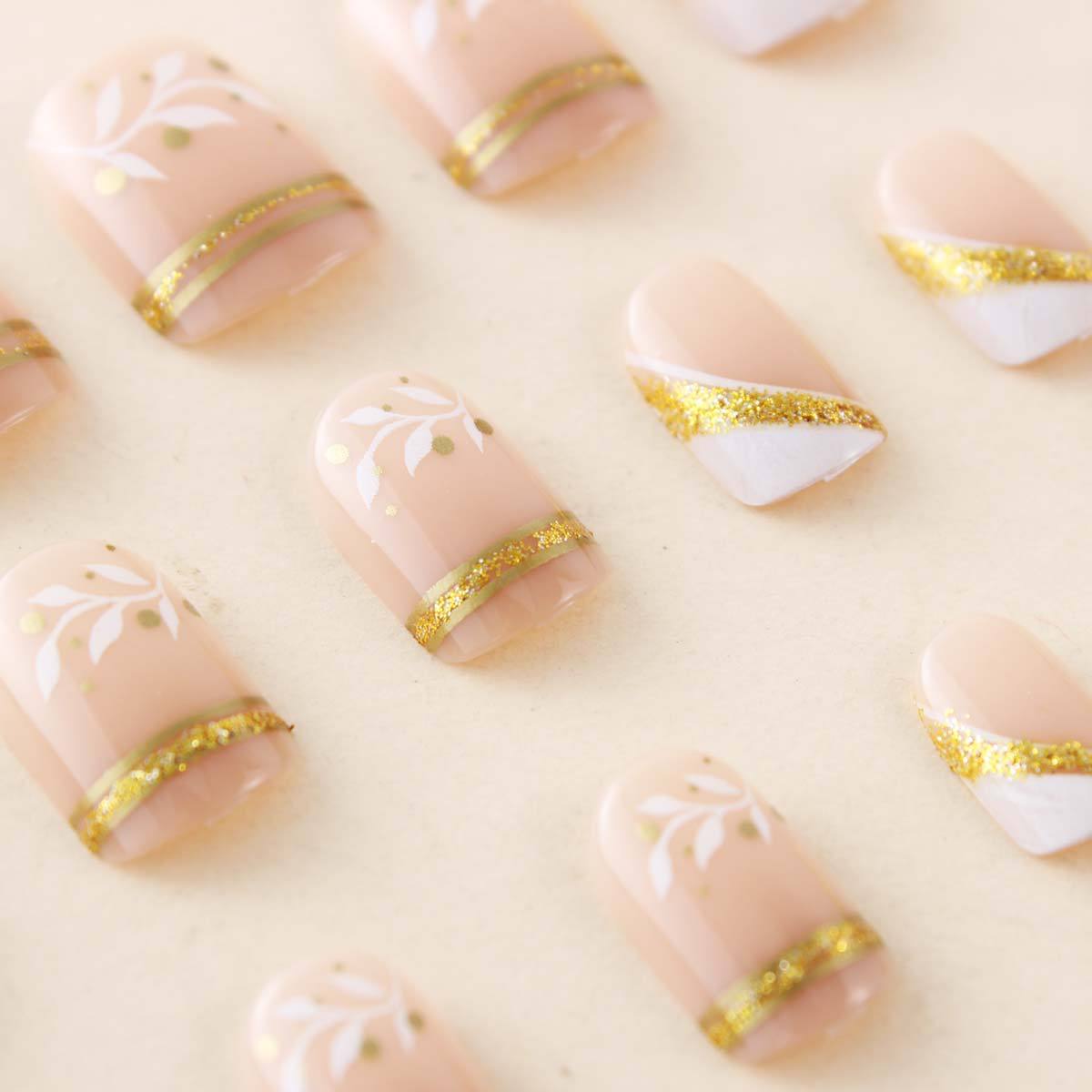 Nude Short Square Press On Nai - Nail Tech Accessories recension och pris