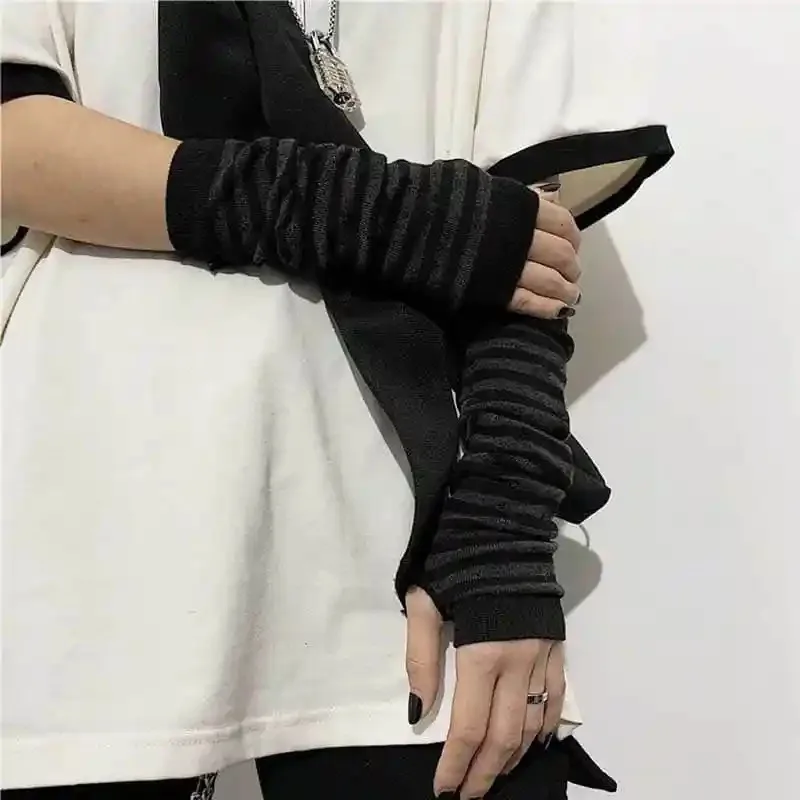 Black Punk Long Fingerless Glo - Y2K Tech Accessories recension och pris