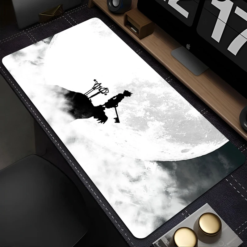 Black And White Anime Desktop  - Tech Desktop Accessories recension och pris