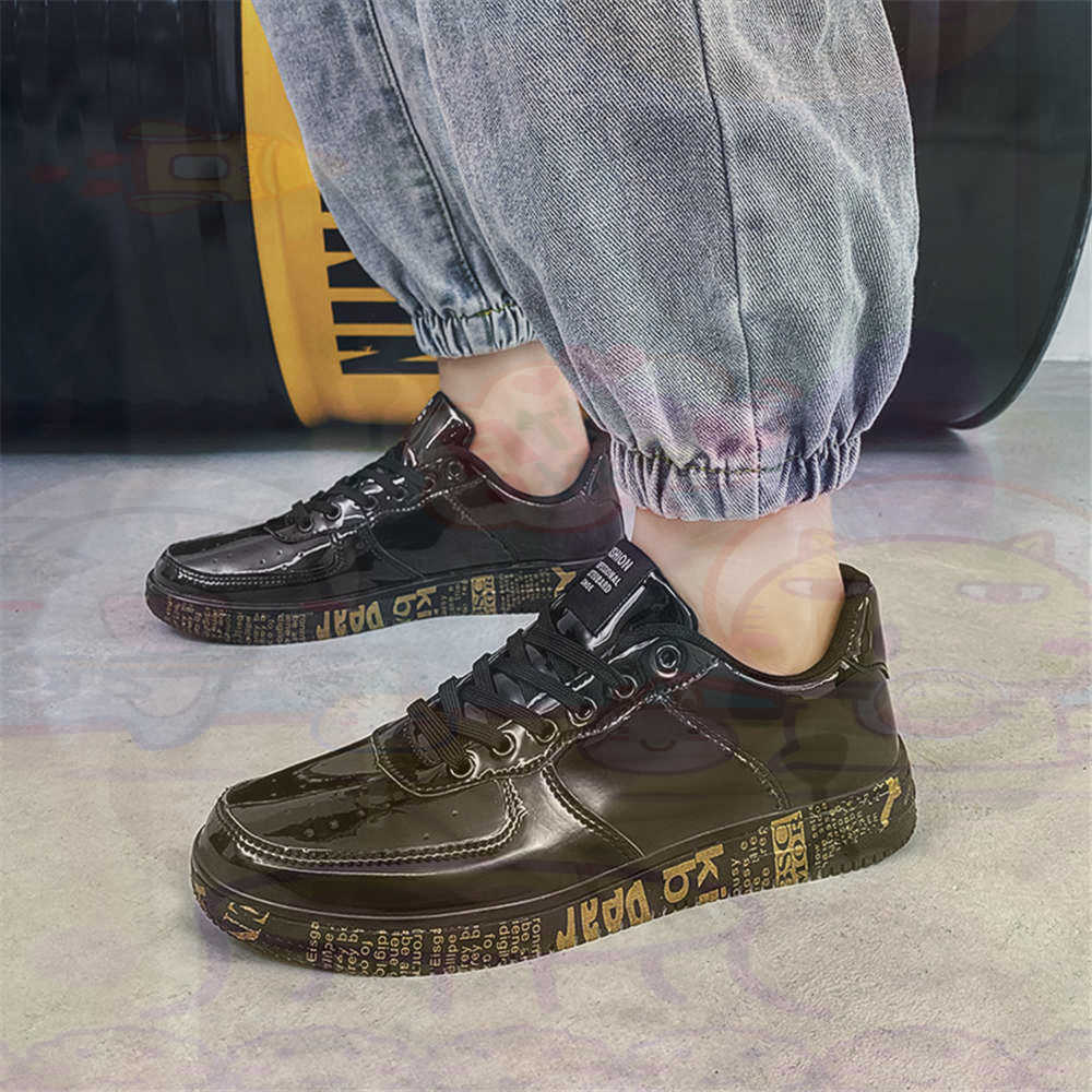 Round Foot Size 45 Sneakers Wh - Tech Accessories Products recension och pris